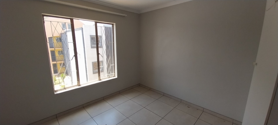 1 Bedroom Property for Sale in Kannoniers Park North West